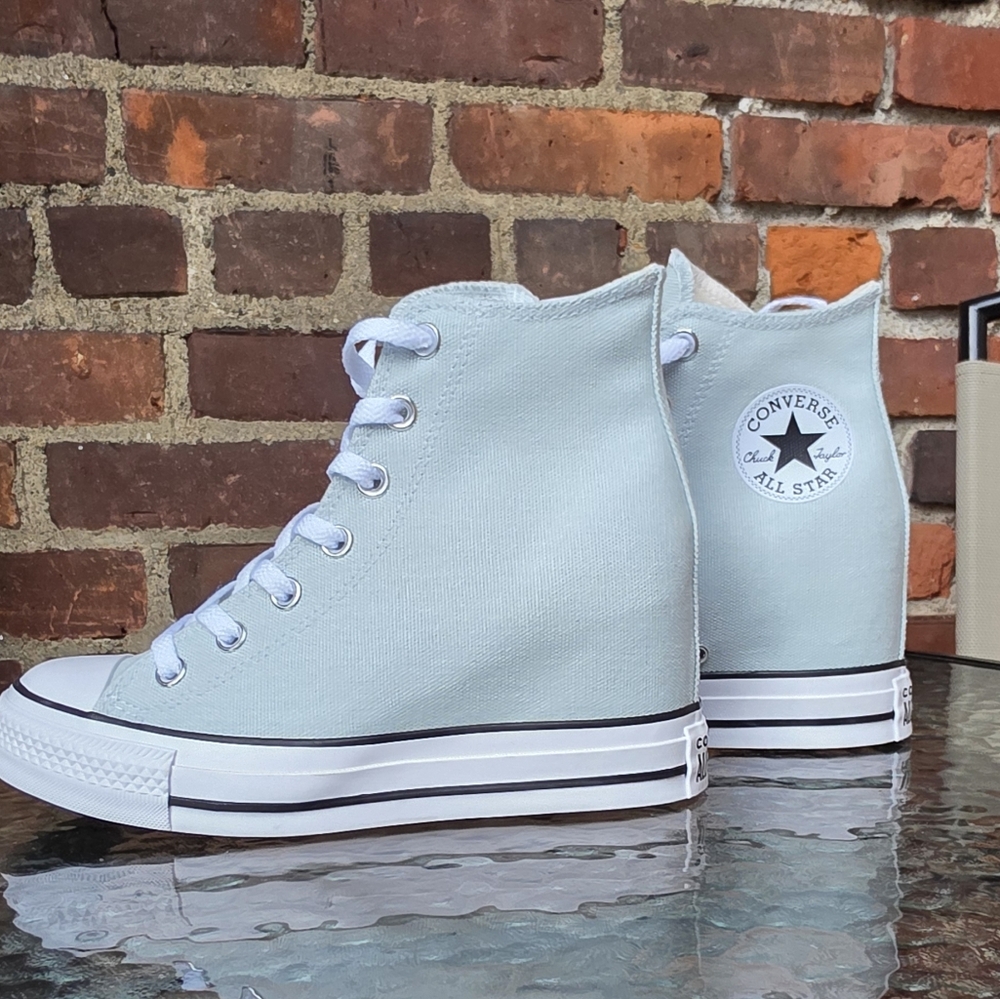 Converse Blue Ankle Booties with Iconic Logo - Picture 4 of 4